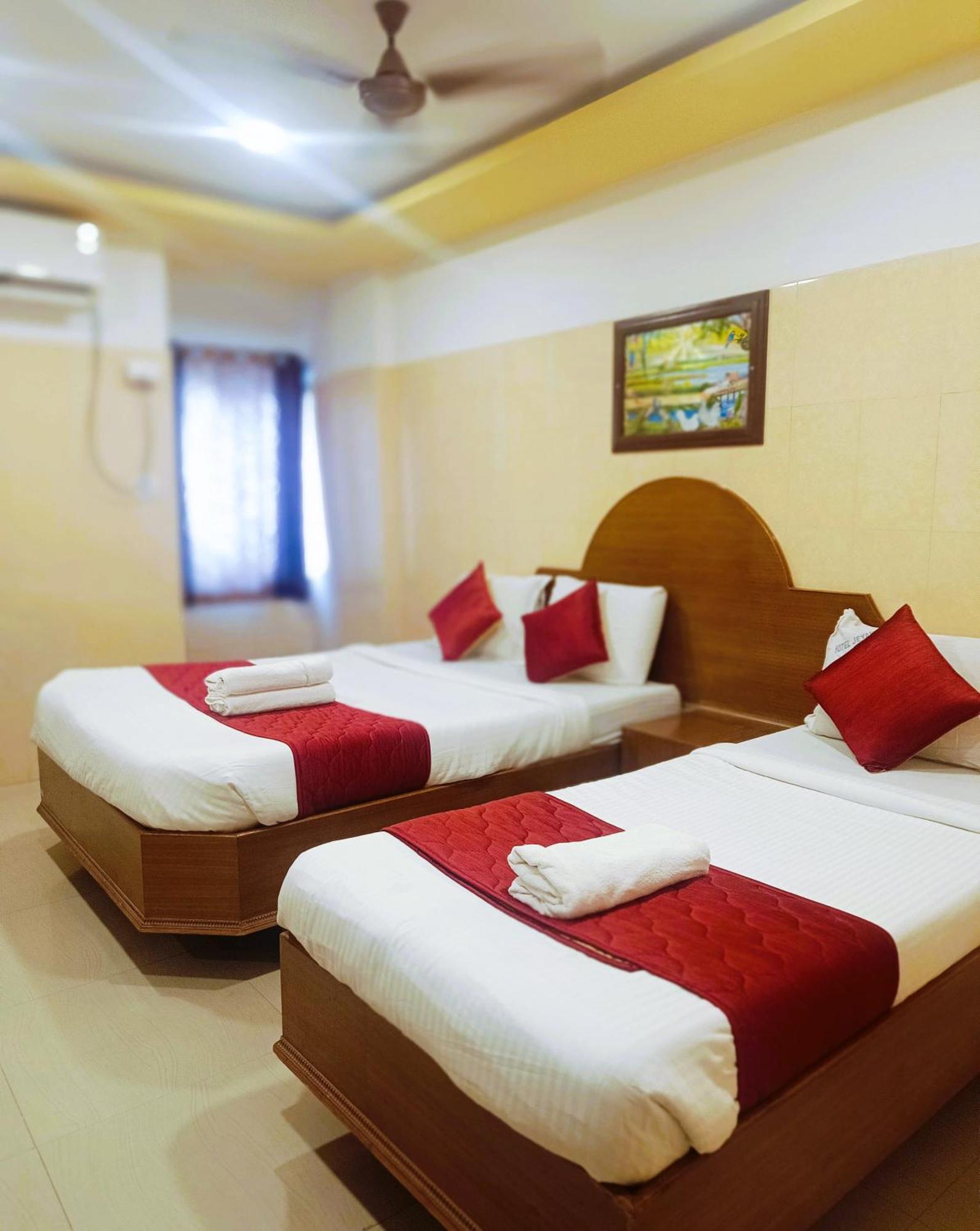 Hotel Jeyam Канниякумари Экстерьер фото