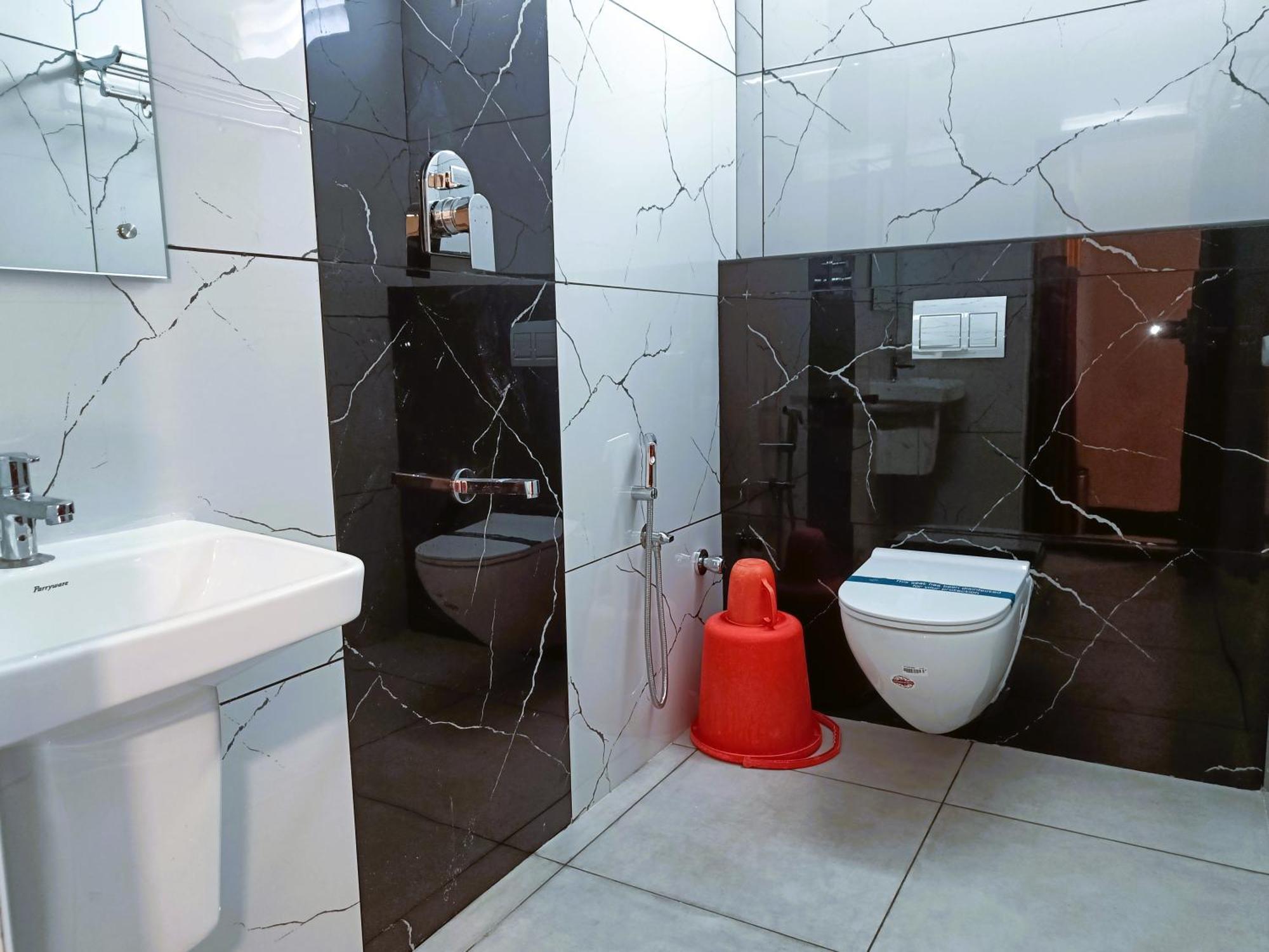 Hotel Jeyam Канниякумари Экстерьер фото